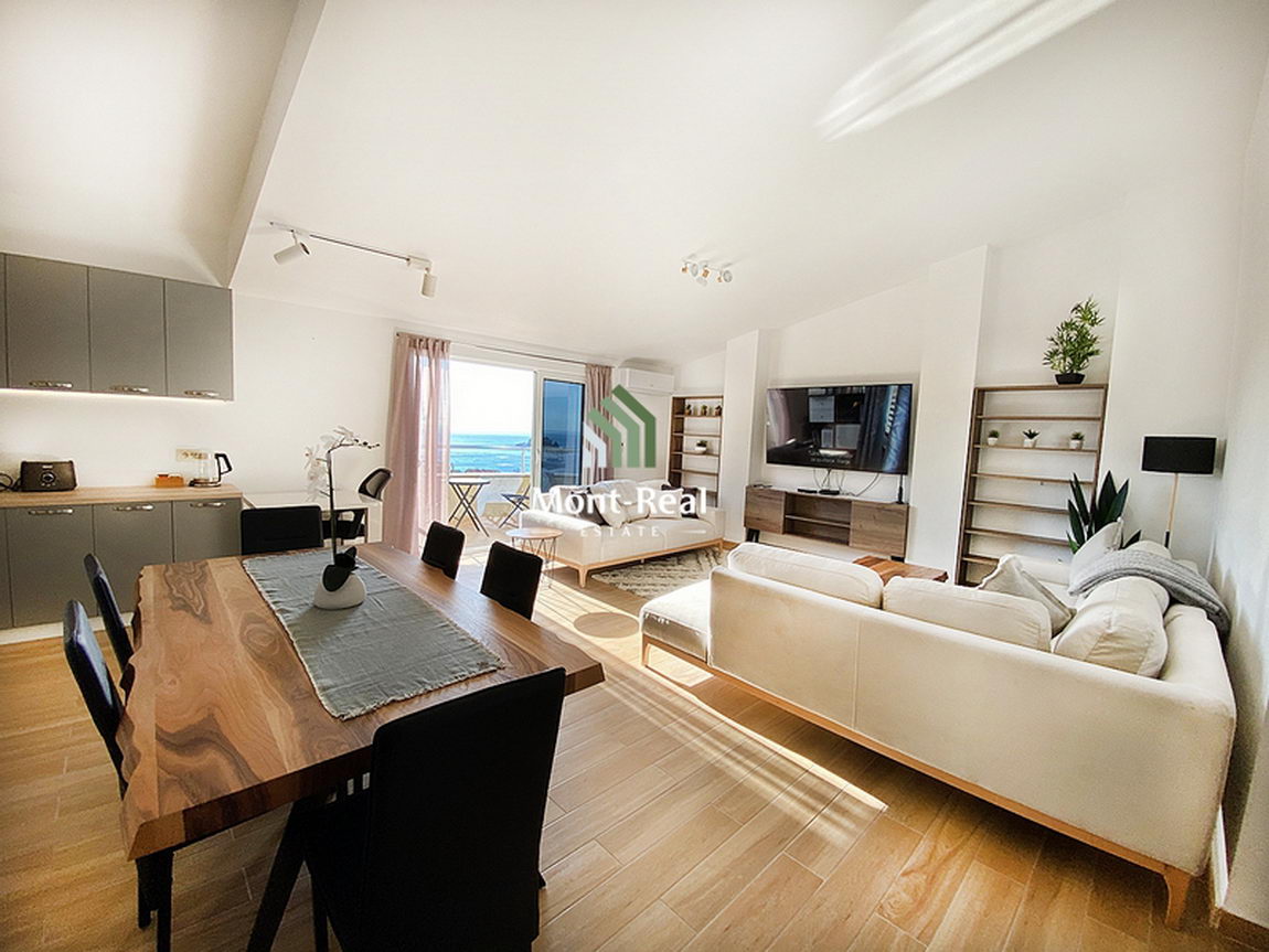 Izdaje se trosoban penthaus, Petrovac IS254BD